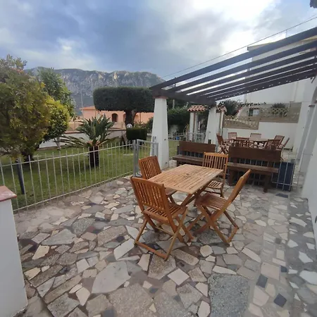 Appartamento Su Survaju Irgoli Exterior photo