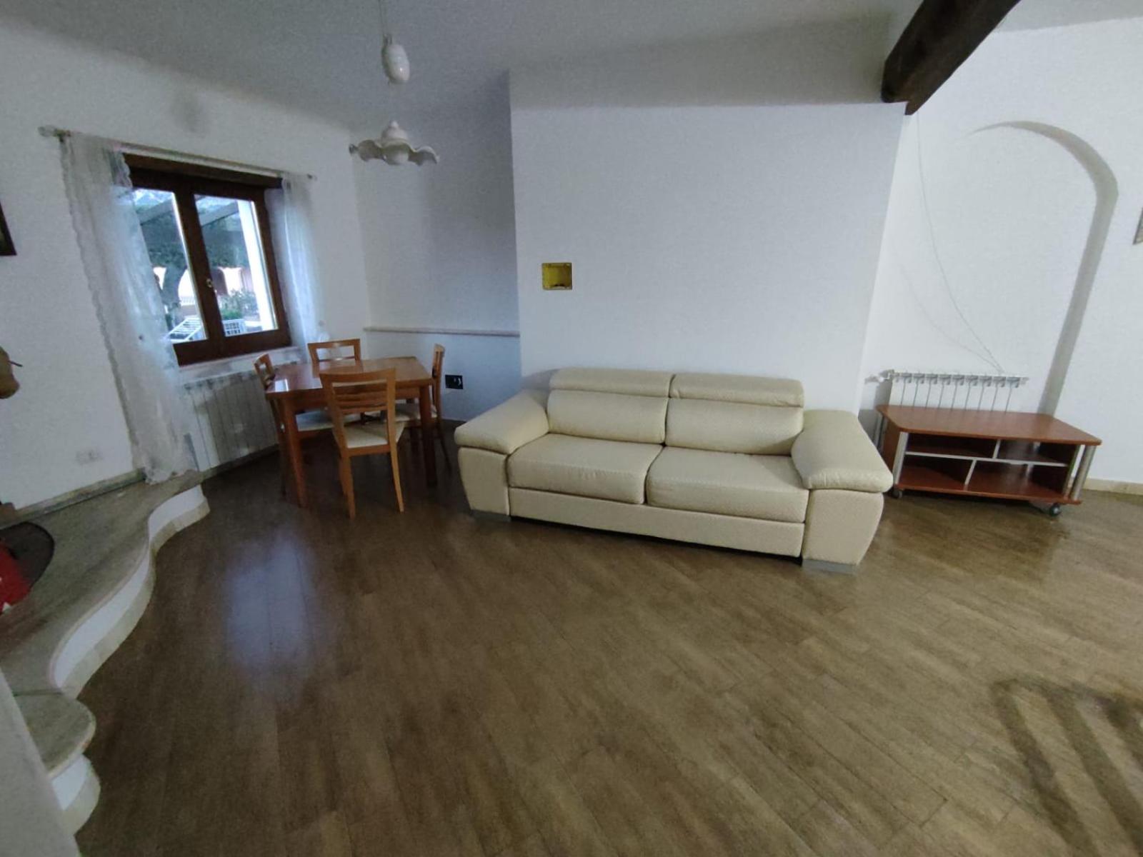 Su Survaju Apartment *